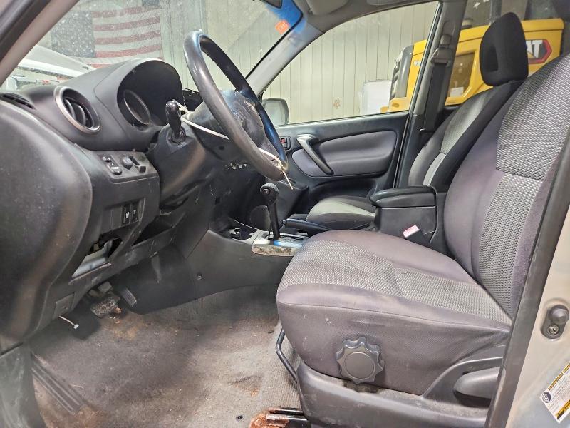 Photo 7 from auction – 2005 TOYOTA RAV4 with VIN JTEGD20V050072345