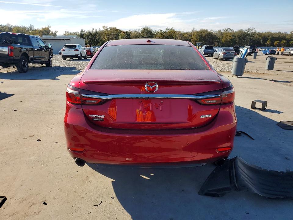 Photo 6 from auction – 2018 MAZDA 6 with VIN JM1GL1XY0J1319272