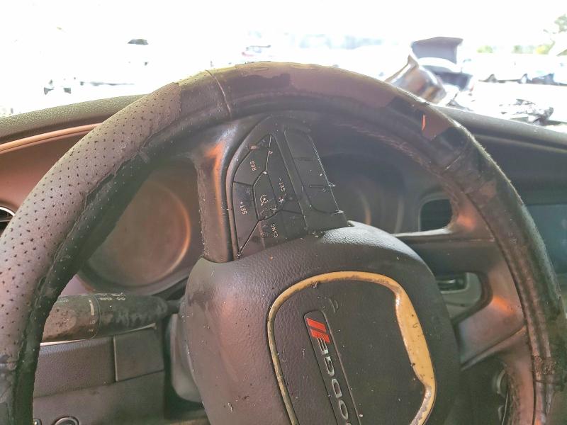 Photo 9 from auction – 2019 DODGE CHARGER with VIN 2C3CDXBG3KH664817
