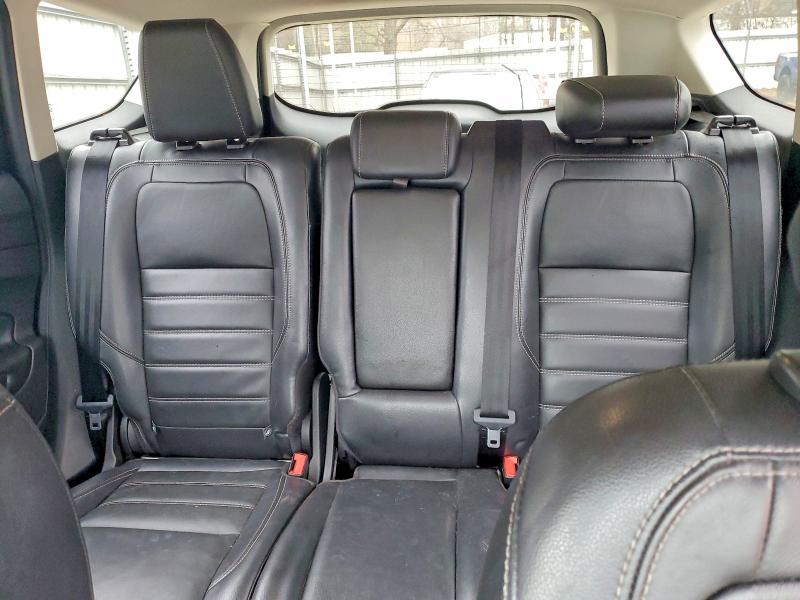 Photo 10 from auction – 2018 FORD ESCAPE SEL with VIN 1FMCU9HD6JUC74757