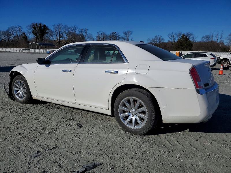 Photo 2 from auction – 2011 CHRYSLER 300 LIMITE with VIN 2C3CA5CG2BH585974