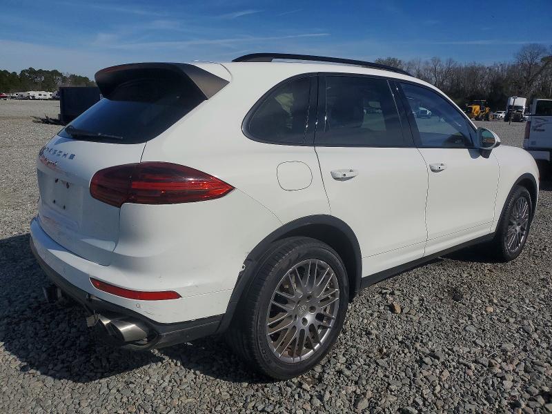 Photo 3 from auction – 2018 PORSCHE CAYENNE S with VIN WP1AB2A26JLA60891