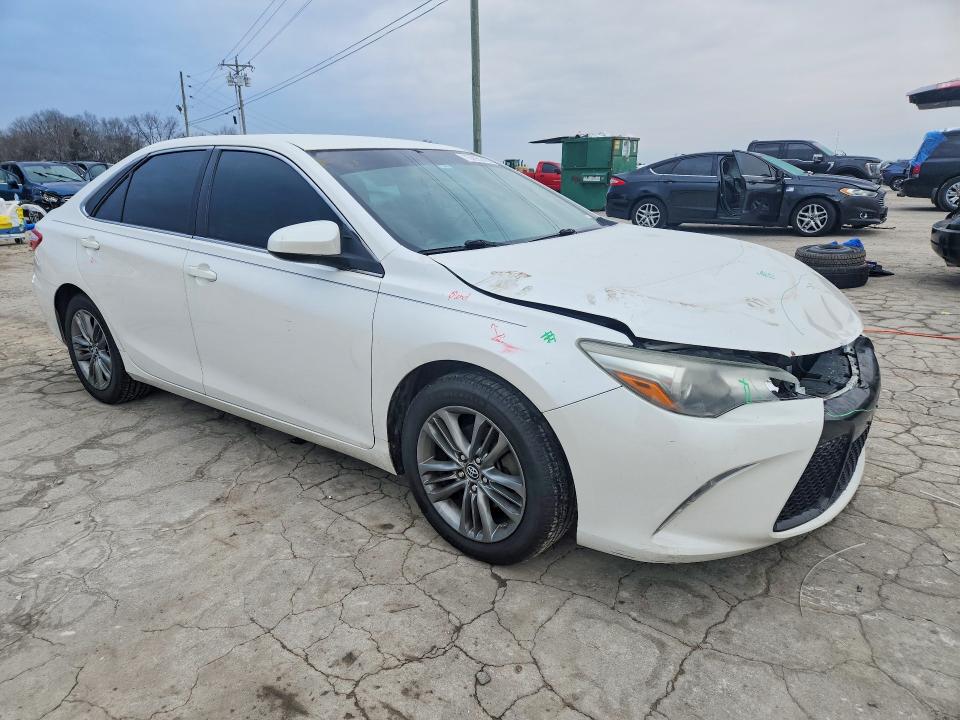 Photo 4 from auction – 2015 TOYOTA CAMRY LE with VIN 4T1BF1FK2FU064382