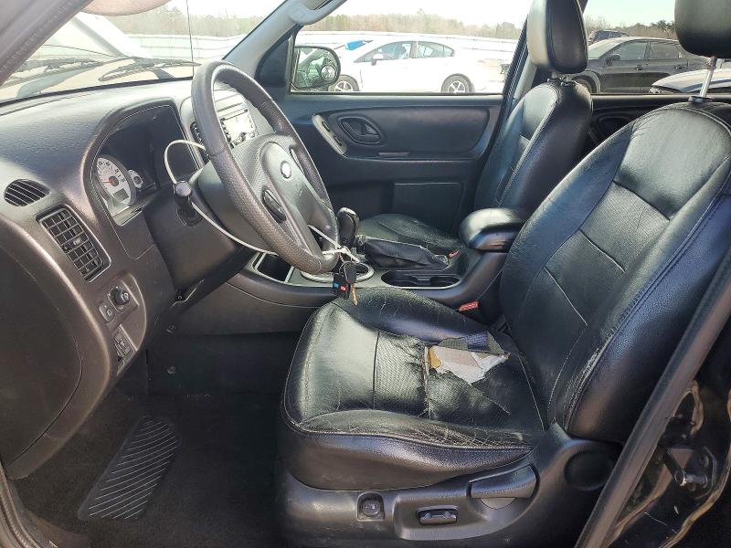 Photo 7 from auction – 2007 FORD ESCAPE LIM with VIN 1FMCU04127KB37164