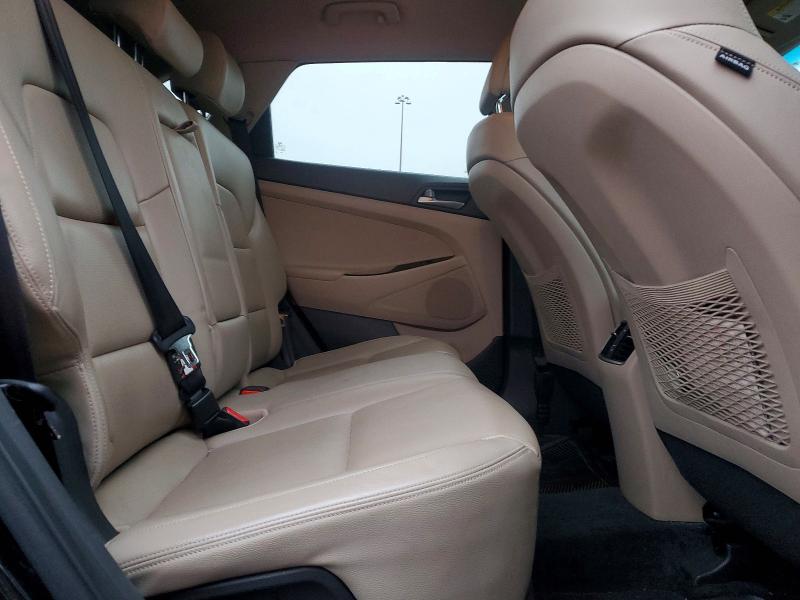 Photo 11 from auction – 2016 HYUNDAI TUCSON with VIN KM8J33A21GU038297