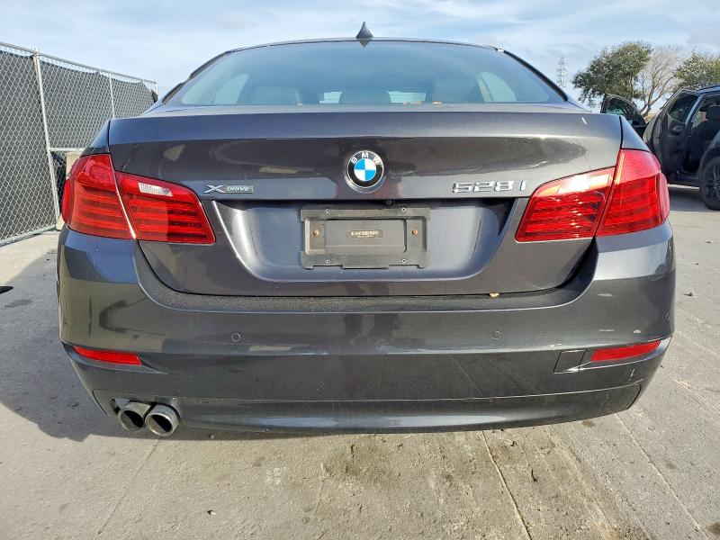 Photo 6 from auction – 2014 BMW 528 XI with VIN WBA5A7C57ED619372