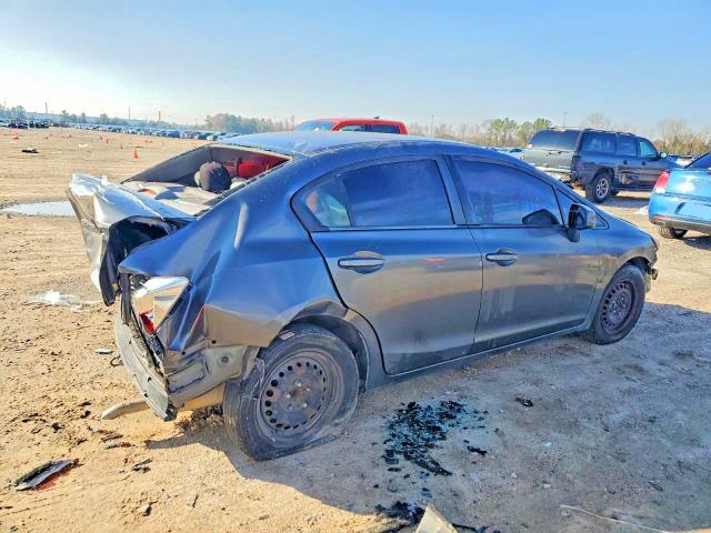 Photo 3 from auction – 2012 HONDA CIVIC LX with VIN 2HGFB2F57CH584174