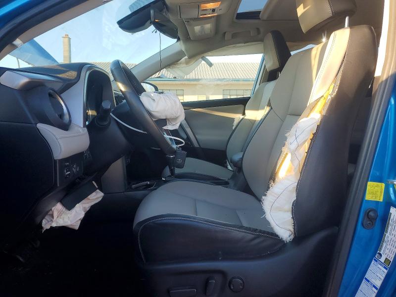 Photo 7 from auction – 2017 TOYOTA RAV4 LIMIT with VIN 2T3DFREV0HW620072