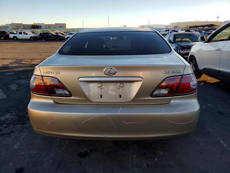 Photo 6 from auction – 2002 LEXUS ES 300 with VIN JTHBF30G825010558