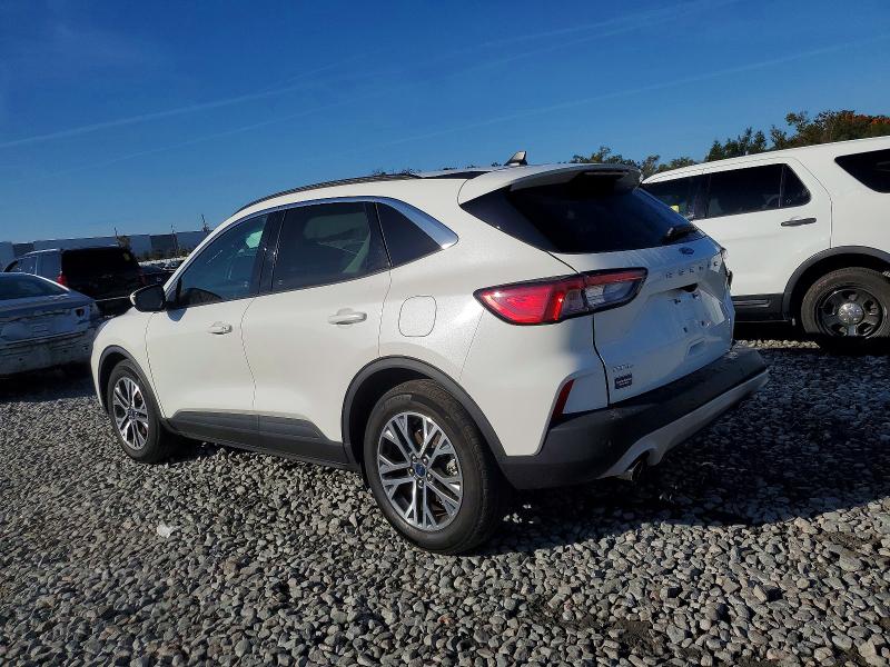 Photo 2 from auction – 2021 FORD ESCAPE SEL with VIN 1FMCU0H65MUA28803
