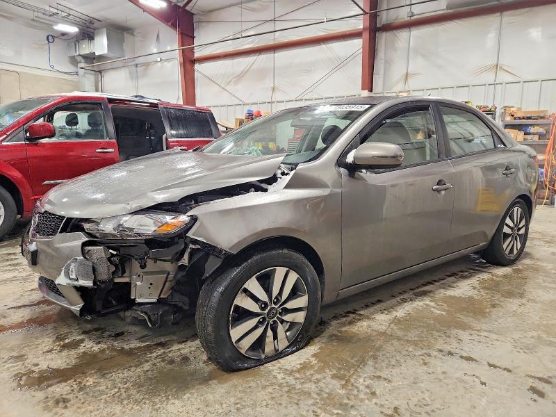 KIA FORTE EX 2013 مع رقم تعريف المركبة KNAFU4A24D5654110 - صورة من المزاد