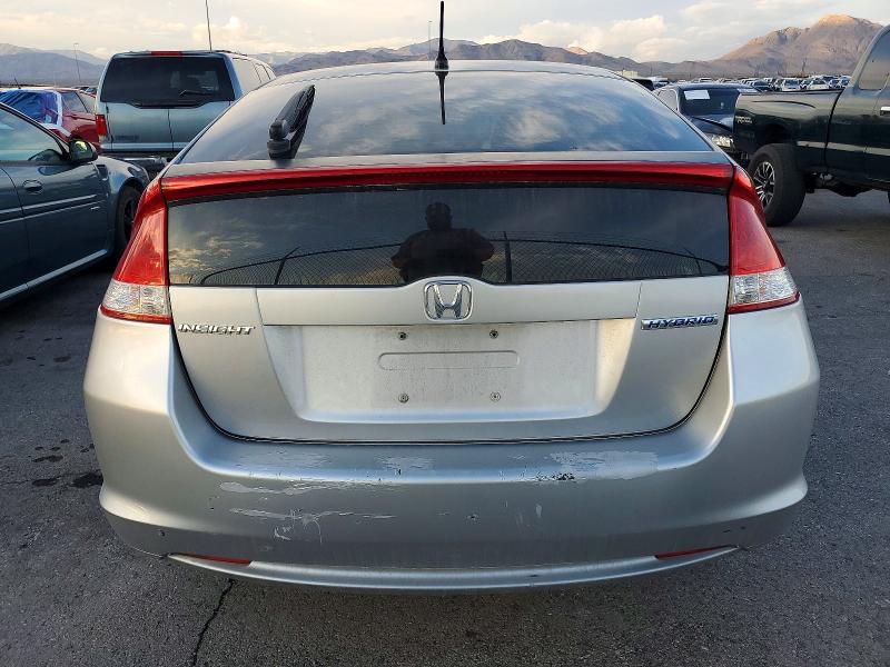 Photo 6 from auction – 2011 HONDA INSIGHT with VIN JHMZE2H70BS000155