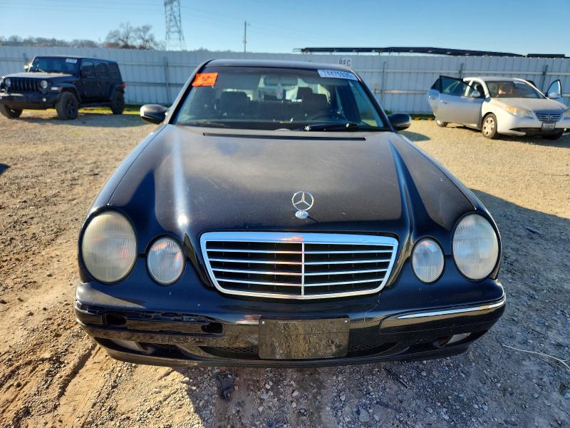 Photo 5 from auction – 2000 MERCEDES-BENZ E 430 with VIN WDBJF70J2YA999875