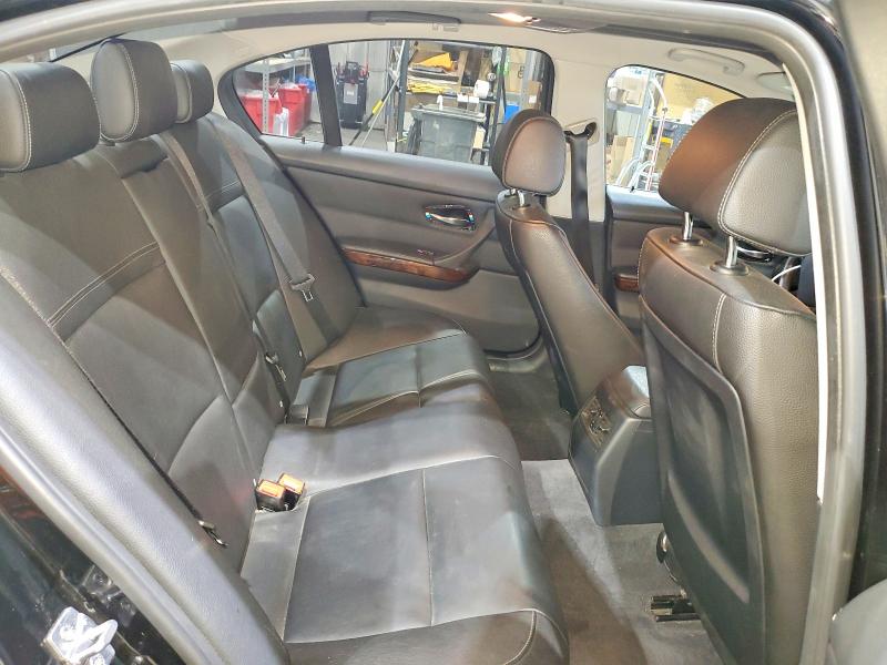 Photo 10 from auction – 2011 BMW 328 XI with VIN WBAPK7G56BNN69926