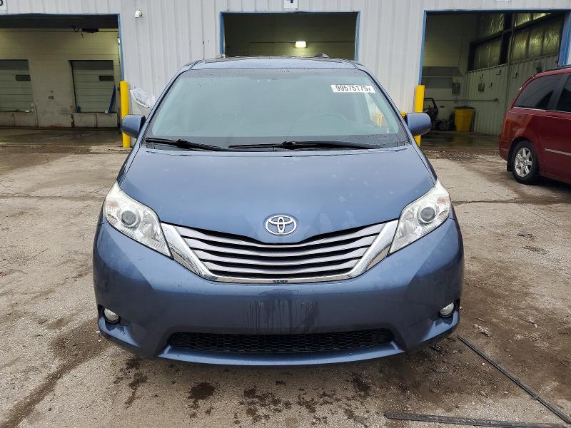 Photo 5 from auction – 2016 TOYOTA SIENNA XLE with VIN 5TDYK3DC8GS713027