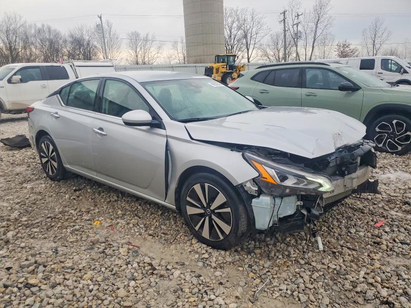 Photo 4 from auction – 2022 NISSAN ALTIMA with VIN 1N4BL4DVXNN413038
