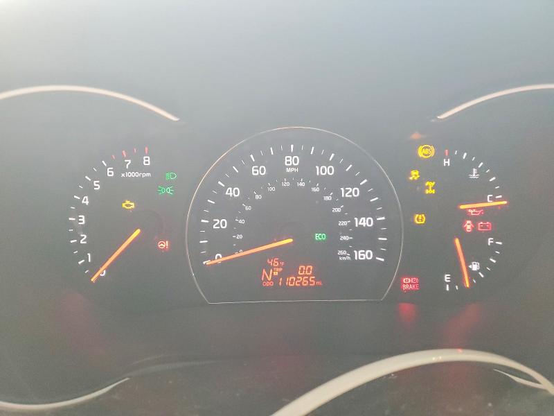 Photo 9 from auction – 2015 KIA SORENTO LX with VIN 5XYKTDA71FG620233