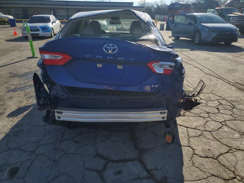 Photo 6 from auction – 2018 TOYOTA CAMRY with VIN 4T1B11HK1JU609282