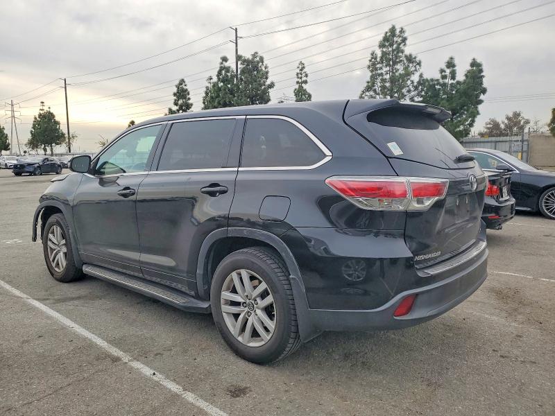 Photo 2 from auction – 2016 TOYOTA HIGHLANDER with VIN 5TDZKRFH0GS180025