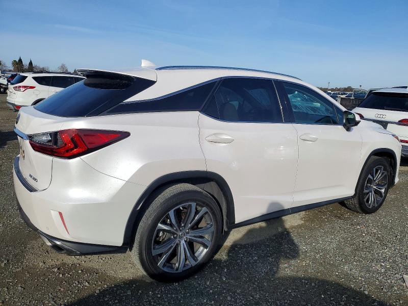 Photo 3 from auction – 2017 LEXUS RX with VIN 2T2BZMCA3HC106062