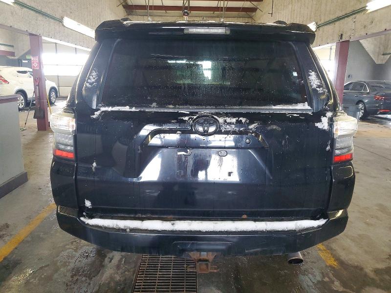 Photo 6 from auction – 2014 TOYOTA 4RUNNER with VIN JTEBU5JR1E5166833