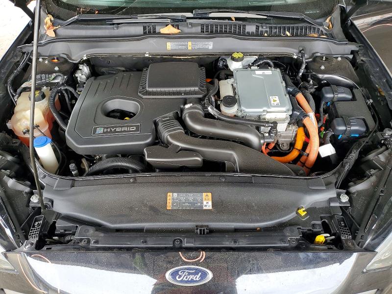 Photo 11 from auction – 2019 FORD FUSION with VIN 3FA6P0LU9KR141128