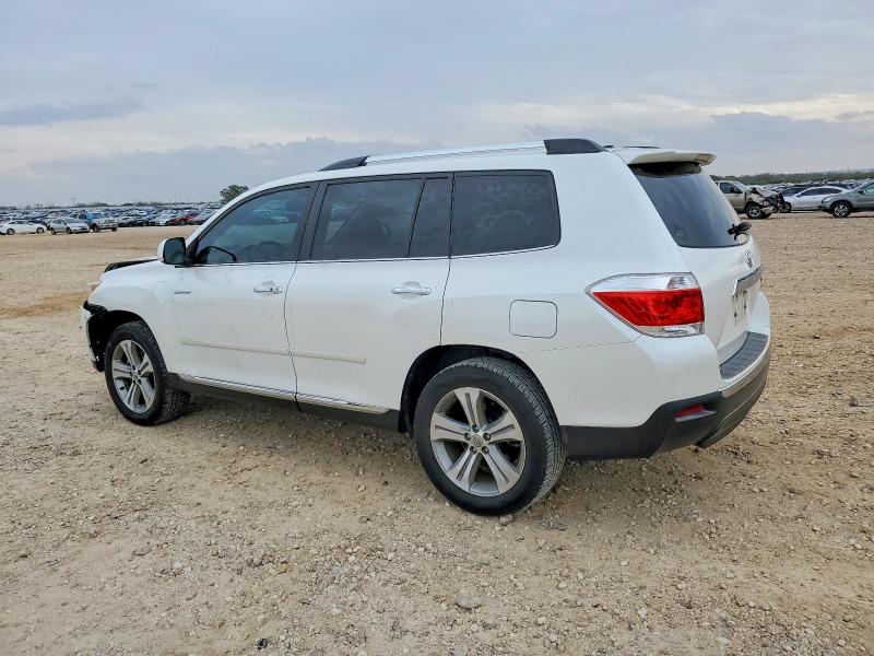 Photo 2 from auction – 2011 TOYOTA HIGHLANDER with VIN 5TDYK3EH7BS049399