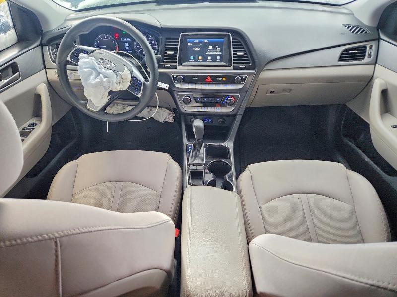 Photo 8 from auction – 2019 HYUNDAI SONATA with VIN 5NPE24AF3KH737452
