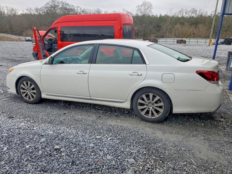 Photo 2 from auction – 2011 TOYOTA AVALON with VIN 4T1BK3DB8BU407782