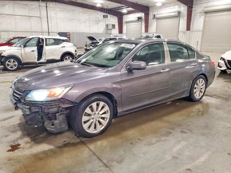 HONDA ACCORD EX 2015 with VIN 1HGCR2F76FA030384 - Photo from auction