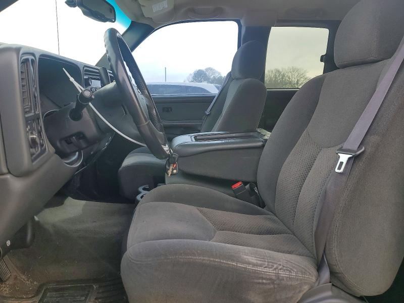 Photo 7 from auction – 2003 CHEVROLET SILVERADO with VIN 2GCEC19T531158066