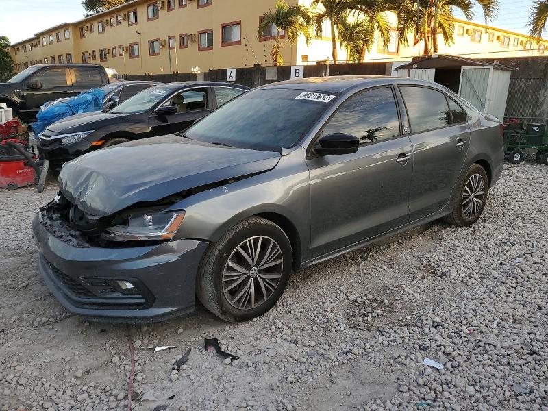 VOLKSWAGEN JETTA SE 2018 with VIN 3VWDB7AJ0JM206538 - Photo from auction