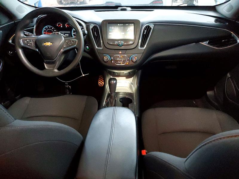 Photo 8 from auction – 2017 CHEVROLET MALIBU LT with VIN 1G1ZE5STXHF155993