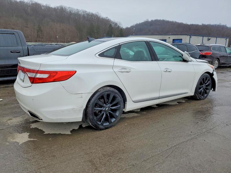 Photo 3 from auction – 2012 HYUNDAI AZERA GLS with VIN KMHFH4JG2CA154743