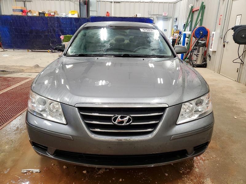 Photo 5 from auction – 2010 HYUNDAI SONATA with VIN 5NPET4AC7AH655046
