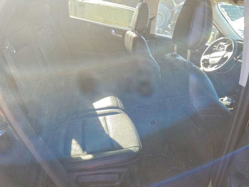 Photo 11 from auction – 2020 FORD ESCAPE TIT with VIN 1FMCU9J98LUA69658