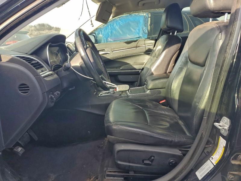Photo 7 from auction – 2015 CHRYSLER 300 LIMITE with VIN 2C3CCAAG7FH772753