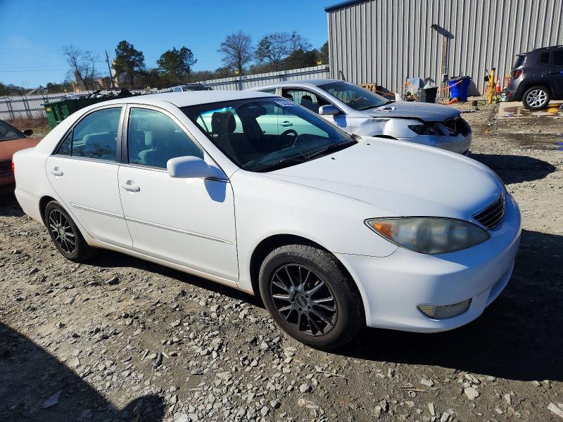 Photo 4 from auction – 2005 TOYOTA CAMRY LE with VIN 4T1BE30K75U408973