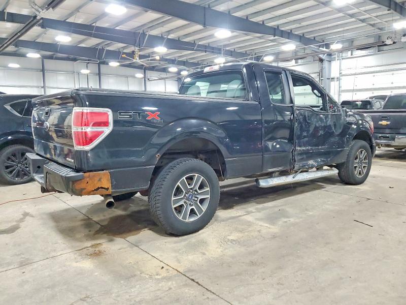 Photo 3 from auction – 2013 FORD F150 SUPER with VIN 1FTFX1EF4DFB52956