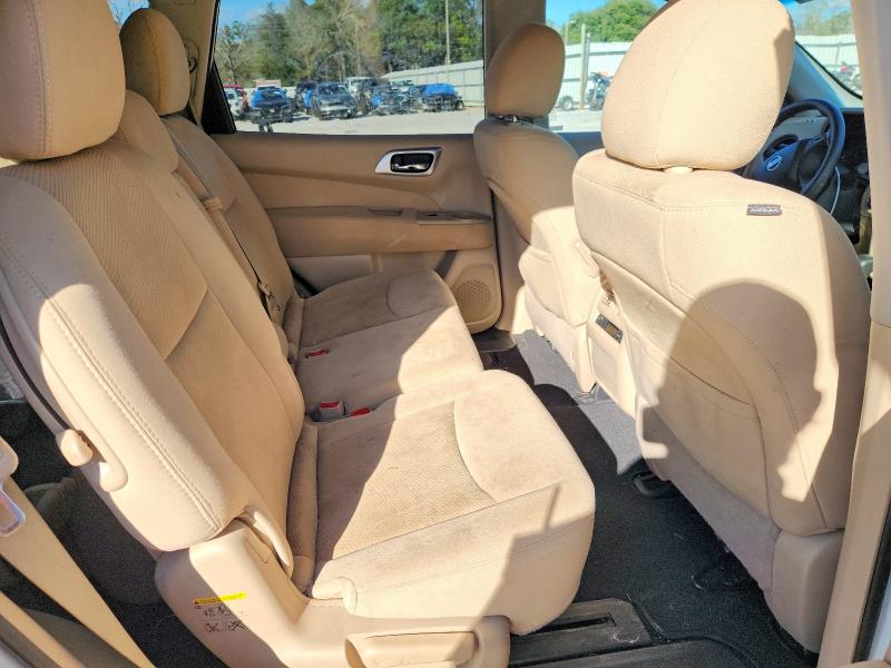 Photo 11 from auction – 2016 NISSAN PATHFINDER with VIN 5N1AR2MN0GC650219