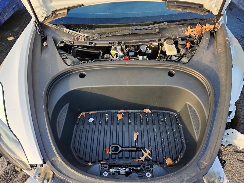 Photo 11 from auction – 2023 TESLA MODEL 3 with VIN 5YJ3E1EA3PF484702
