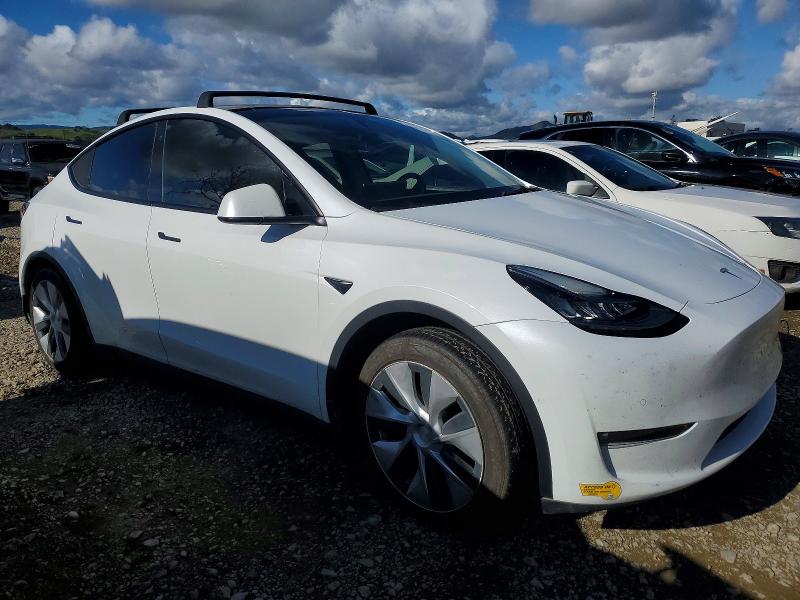 Photo 4 from auction – 2022 TESLA MODEL Y with VIN 7SAYGDEE6NF448359