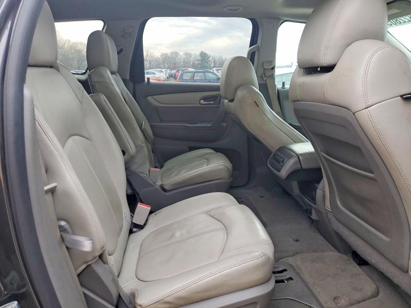 Photo 11 from auction – 2016 CHEVROLET TRAVERSE L with VIN 1GNKVHKD5GJ206483