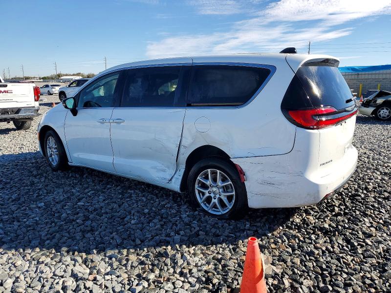 Photo 2 from auction – 2025 CHRYSLER PACIFICA S with VIN 2C4RC1BG5SR532013