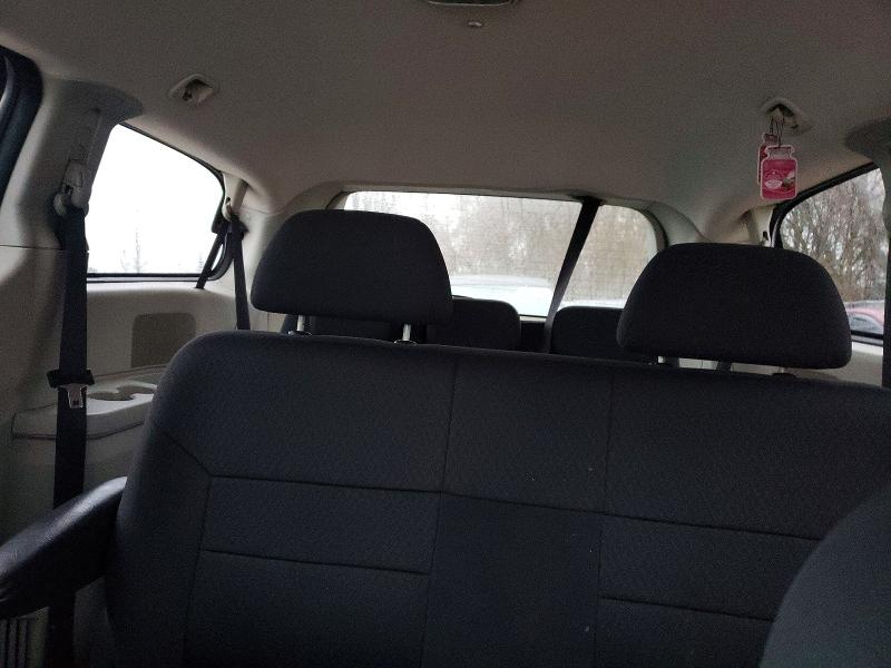 Photo 10 from auction – 2010 DODGE GRAND CARAVAN with VIN 2D4RN4DE0AR302145