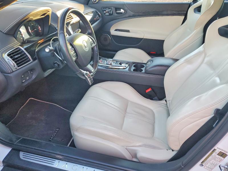 Photo 7 from auction – 2012 JAGUAR XKR with VIN SAJWA4FC1CMB48031
