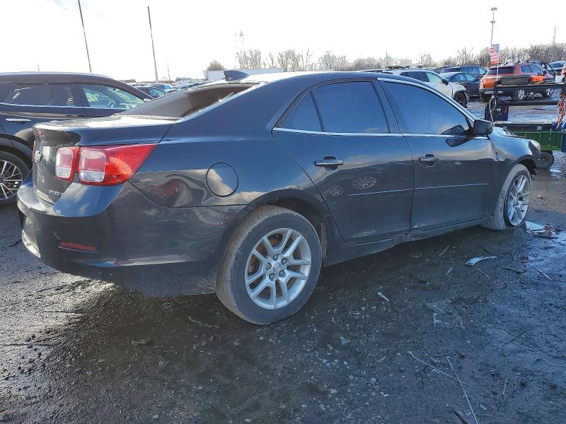 Photo 3 from auction – 2015 CHEVROLET MALIBU with VIN 1G11C5SL8FF219237