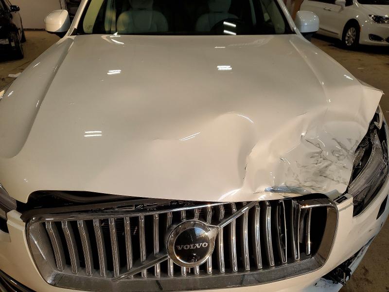 Photo 12 from auction – 2023 VOLVO XC90 PLUS with VIN YV4L12PN3P1992899