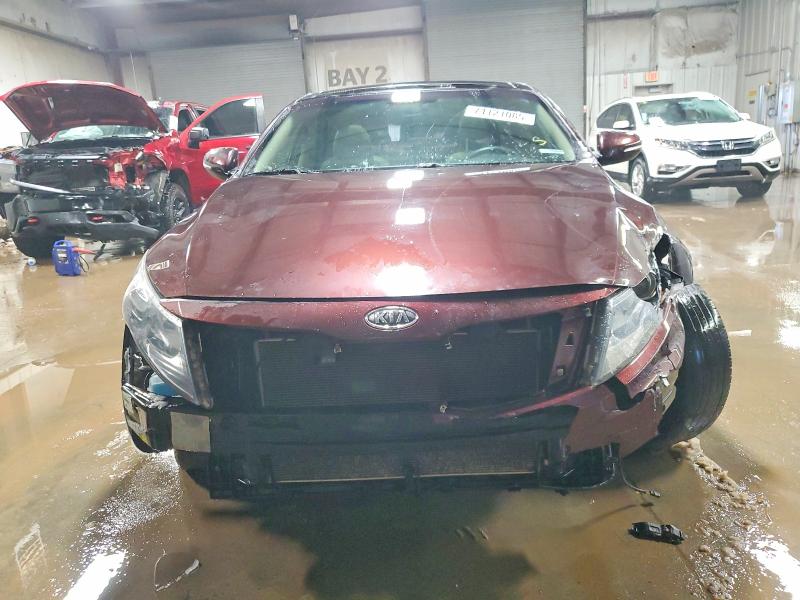 Photo 5 from auction – 2011 KIA OPTIMA with VIN KNAGN4A74B5118123