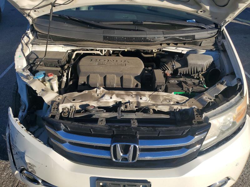 Photo 12 from auction – 2014 HONDA ODYSSEY TO with VIN 5FNRL5H96EB124975